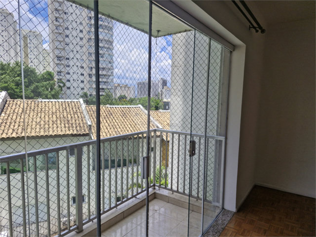Apartamento à venda com 3 quartos em Jardim Marajoara, São Paulo, SP