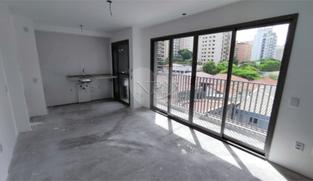 Apartamento à venda com 3 quartos, sendo 2 suítes, em Moema, São Paulo, SP