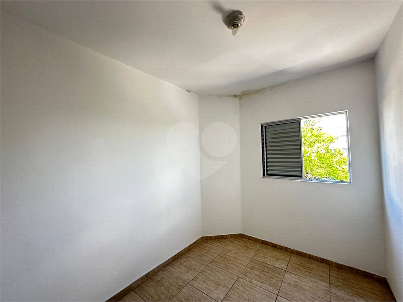 Apartamento para alugar com 3 quartos em Vila Monte Belo, Itaquaquecetuba, SP