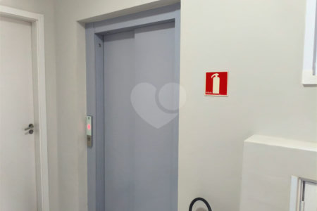 Apartamento à venda com 2 quartos em Vila Asem, Itapetininga, SP