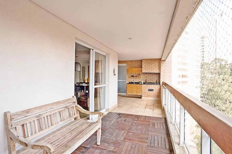 Apartamento à venda com 3 suítes em Vila Andrade, São Paulo, SP