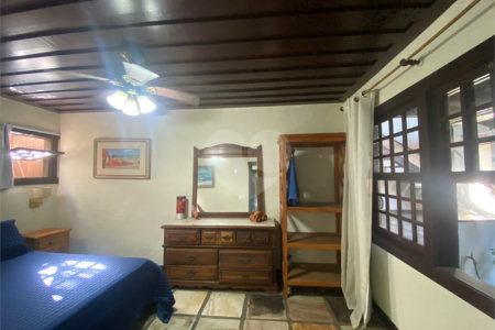 Casa à venda com 6 quartos, sendo 4 suítes, em Canto, Armação dos Búzios, RJ