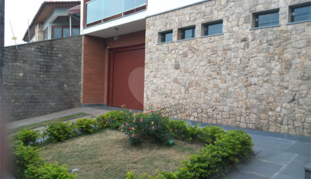 Sobrado à venda com 3 suítes em Tremembé, São Paulo, SP