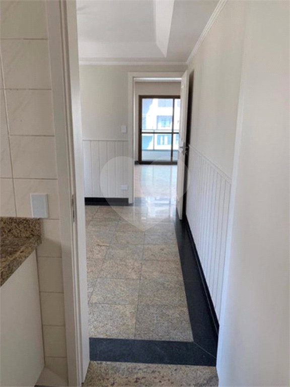 Apartamento à venda com 3 suítes em Vila Suzana, São Paulo, SP