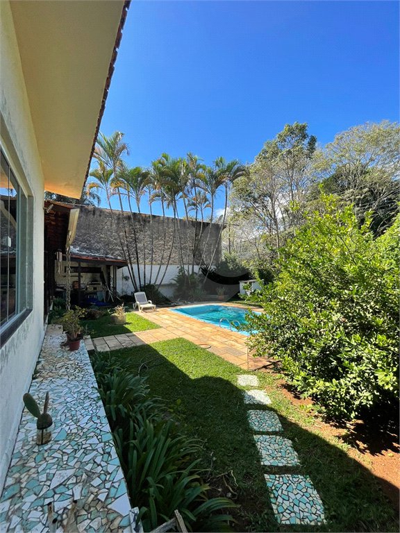 Casa à venda com 2 quartos, sendo 1 suíte, em Retiro das Fontes, Atibaia, SP