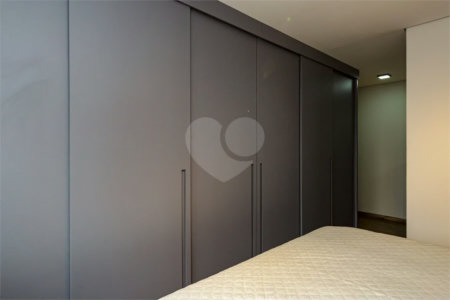 Apartamento para alugar com 3 suítes em Santo Amaro, São Paulo, SP