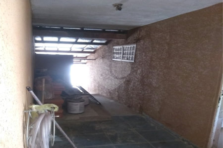 Casa Térrea à venda com 3 quartos em Jardim Alvinópolis, Atibaia, SP