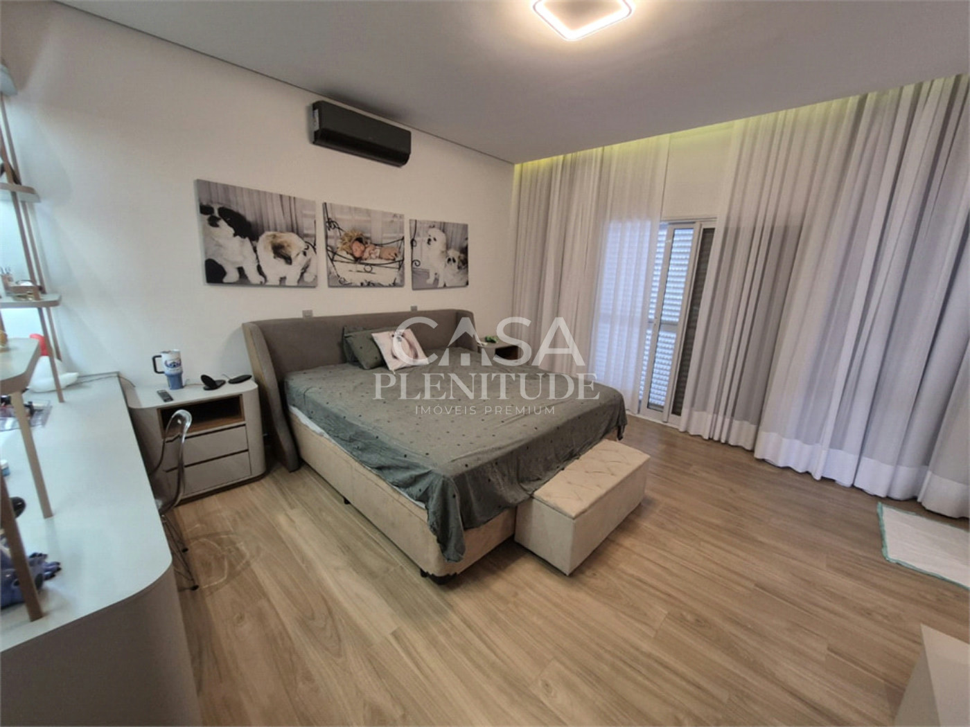 Casa em condomínio à venda com 4 quartos, sendo 3 suítes, em Iporanga, Sorocaba, SP