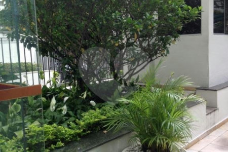 Apartamento à venda com 3 quartos, sendo 1 suíte,  em Indianópolis, São Paulo, SP