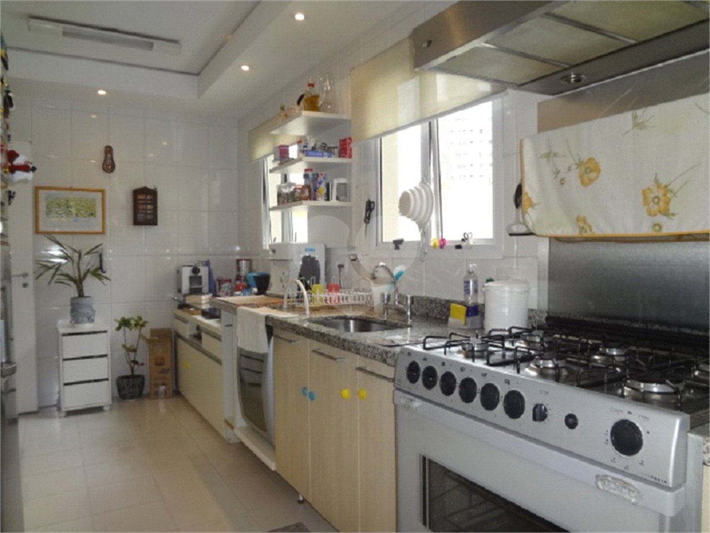 Apartamento à venda com 3 suítes em Alto da Lapa, São Paulo, SP