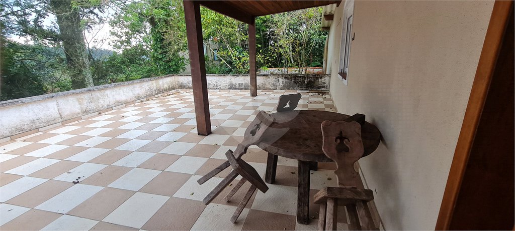 Casa à venda com 4 suítes no condomínio Jardim da Montanha I, Mairiporã - SP