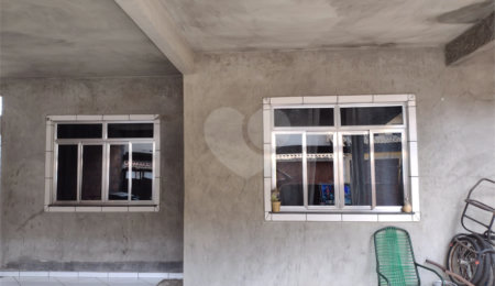 Casa à venda com 2 quartos, sendo 1 suíte,  em Campo Grande, Rio de Janeiro, RJ