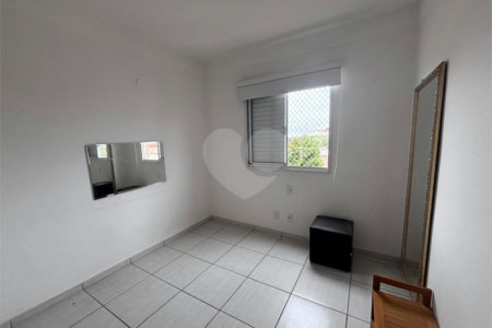 Apartamento à venda com 3 quartos, sendo 1 suíte,  em Parque Três Meninos, Sorocaba, SP