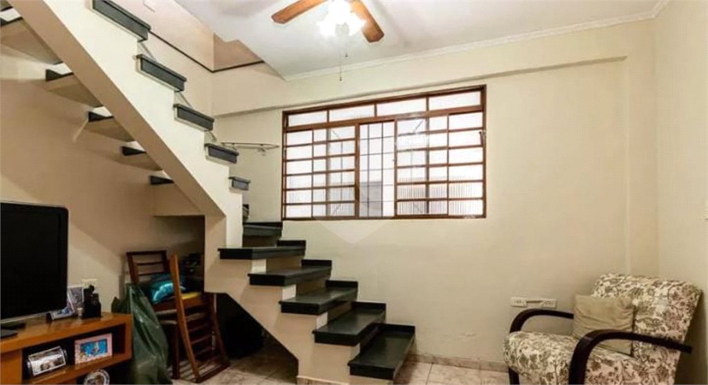 Sobrado à venda com 4 quartos, sendo 1 suíte,  em Vila Dalila, São Paulo, SP