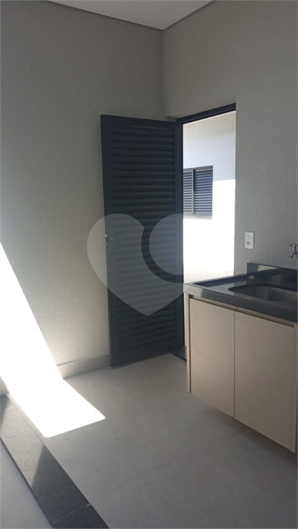Casa à venda com 3 suítes no condomínio Jardim Residencial Dona Lucilla, Indaiatuba - SP