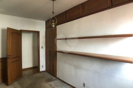 Apartamento à venda com 3 quartos em Vila Paulicéia, São Paulo, SP