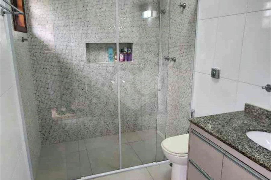 Casa à venda ou para alugar com 4 quartos, sendo 1 suíte,  em Tremembé, São Paulo, SP