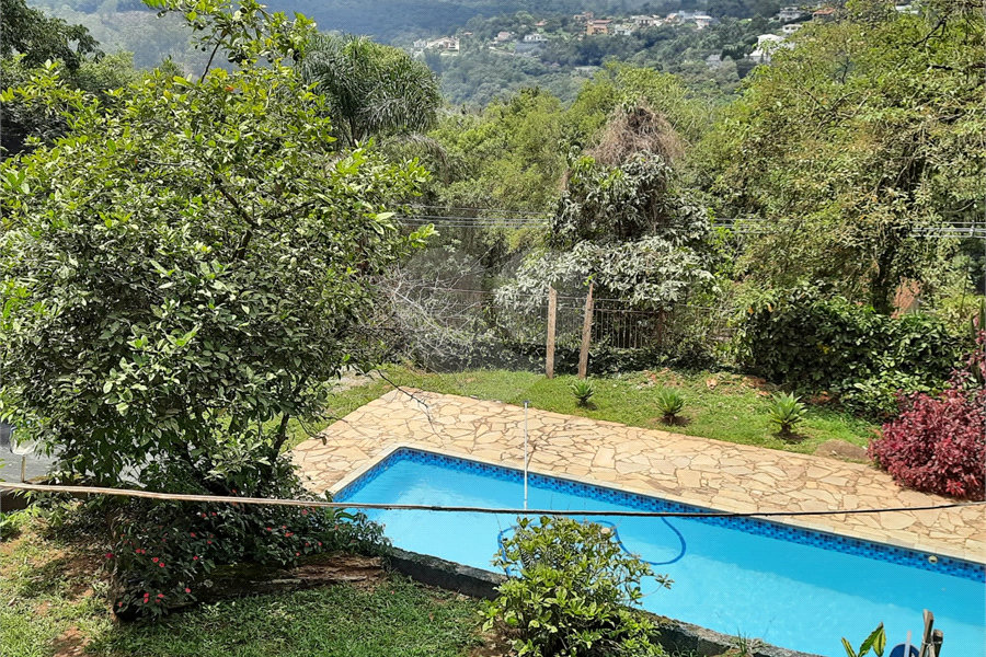 Casa à venda com 2 quartos em Caceia, Mairiporã, SP