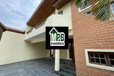 Sobrado à venda com 3 quartos, sendo 1 suíte, em Jardim Refúgio, Sorocaba, SP