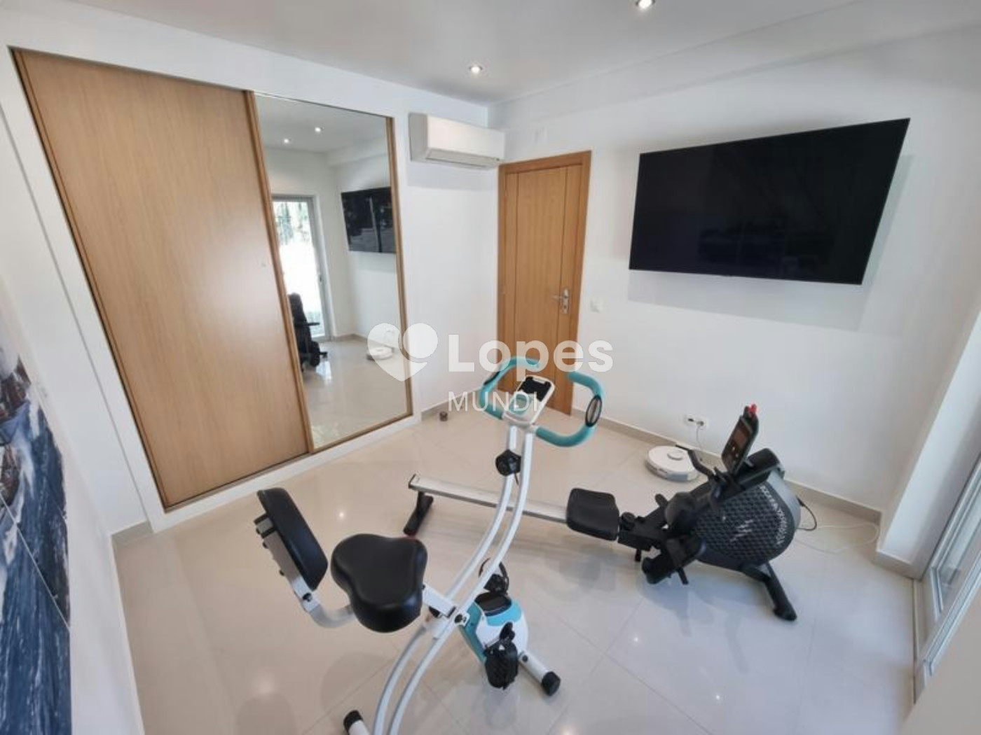 Casa com 4 quartos à venda em Albufeira, Algarve, Portugal – Vista para o mar e piscina