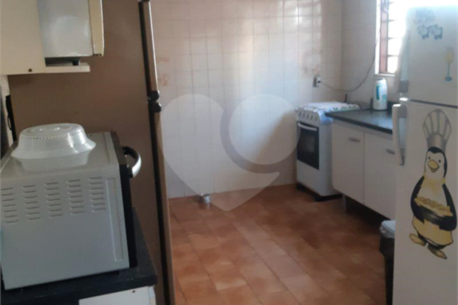 Sobrado à venda com 3 quartos, sendo 1 suíte, em Jardim Cachoeira, São Paulo, SP