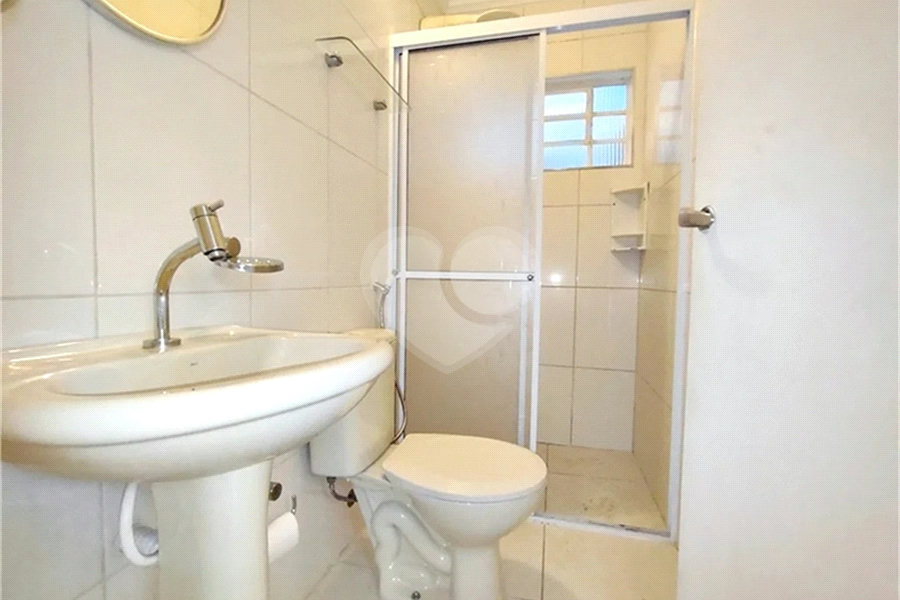 Casa Térrea à venda com 2 quartos em Vila Nivi, São Paulo, SP