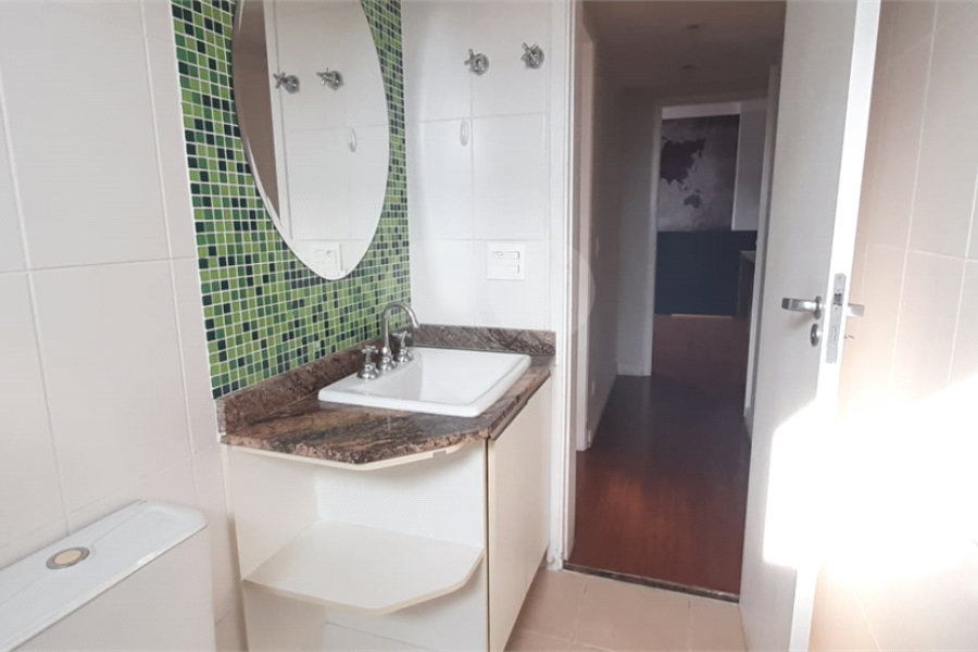 Apartamento à venda com 3 quartos, sendo 1 suíte, em Santana, São Paulo, SP