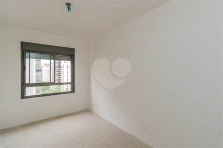 Apartamento à venda com 3 suítes em Brooklin, São Paulo, SP