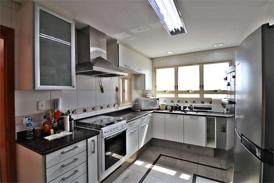 Apartamento à venda com 4 suítes em Santana, São Paulo, SP