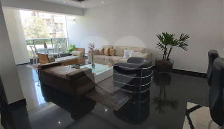 Apartamento à venda com 3 quartos, sendo 2 suítes, em Vila Andrade, São Paulo, SP