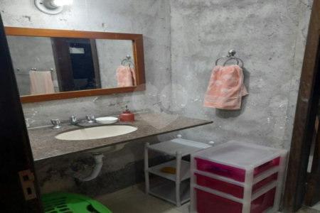 Casa à venda com 4 quartos, sendo 1 suíte, em City Bussocaba, Osasco, SP