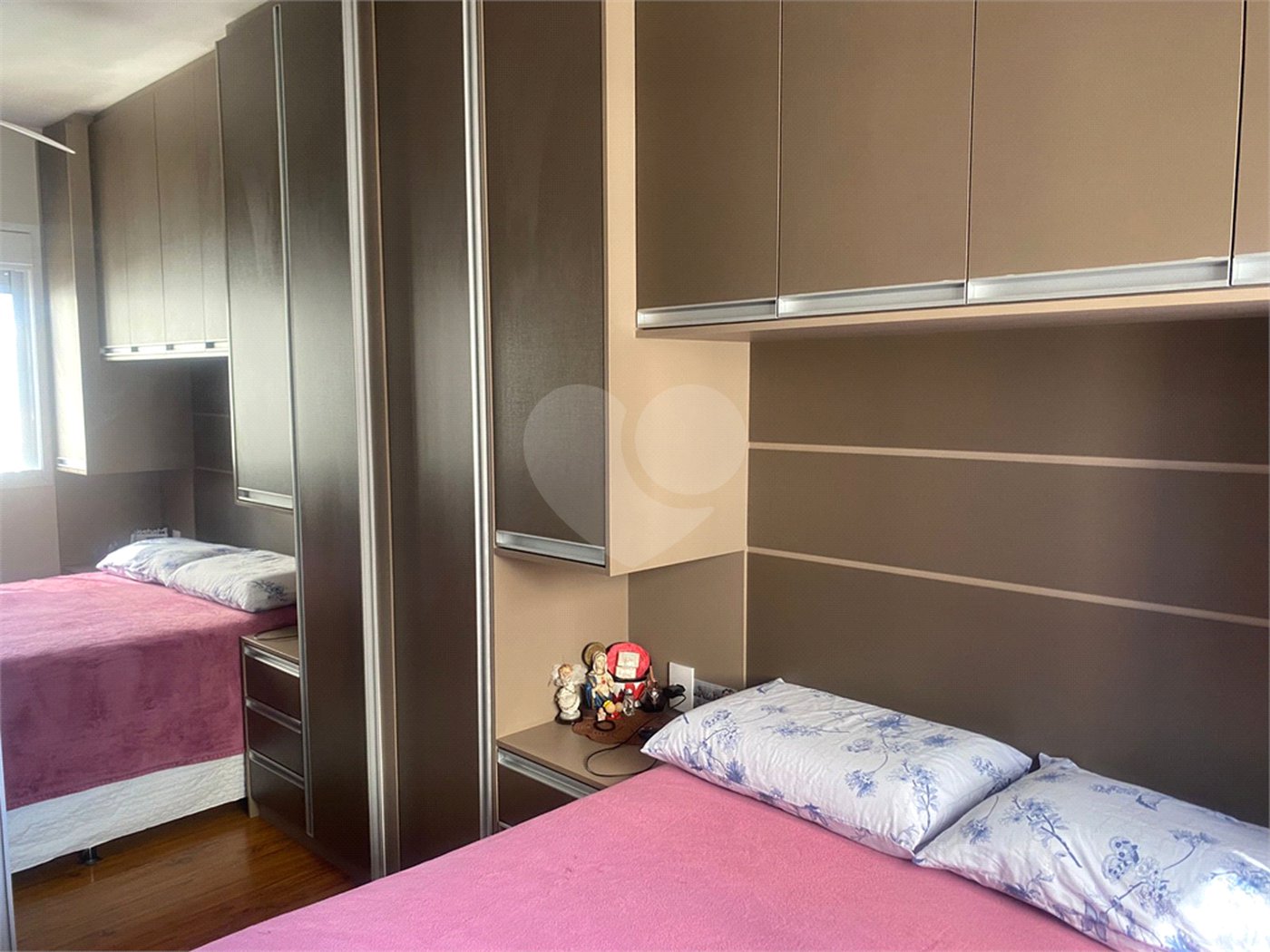 Apartamento à venda com 2 quartos em Vila Galvão, Guarulhos, SP