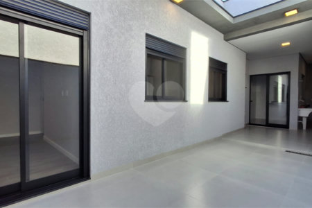 Casa à venda com 3 quartos, sendo 1 suíte, no condomínio Jardim Residencial Villagio Ipanema I, Sorocaba - SP