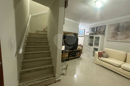 Casa à venda ou para alugar com 3 quartos, sendo 1 suíte,  em Jardim Vivan, São Paulo, SP