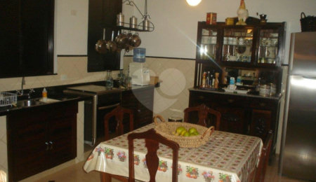 Casa à venda com 3 quartos, sendo 2 suítes,  no condomínio residencial Cantareira-pque Petropolis, Mairiporã - SP