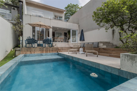 Casa à venda com 4 suítes em Jardim Prudência, São Paulo, SP