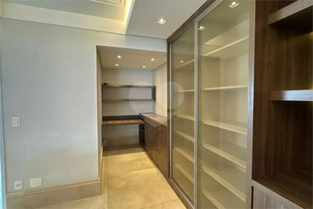 Apartamento à venda ou para alugar com 3 suítes em Água Branca, São Paulo, SP