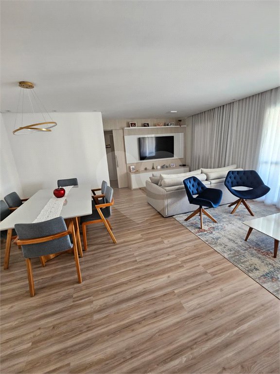 Apartamento à venda com 3 suítes em Vila Nova Socorro, Mogi das Cruzes, SP