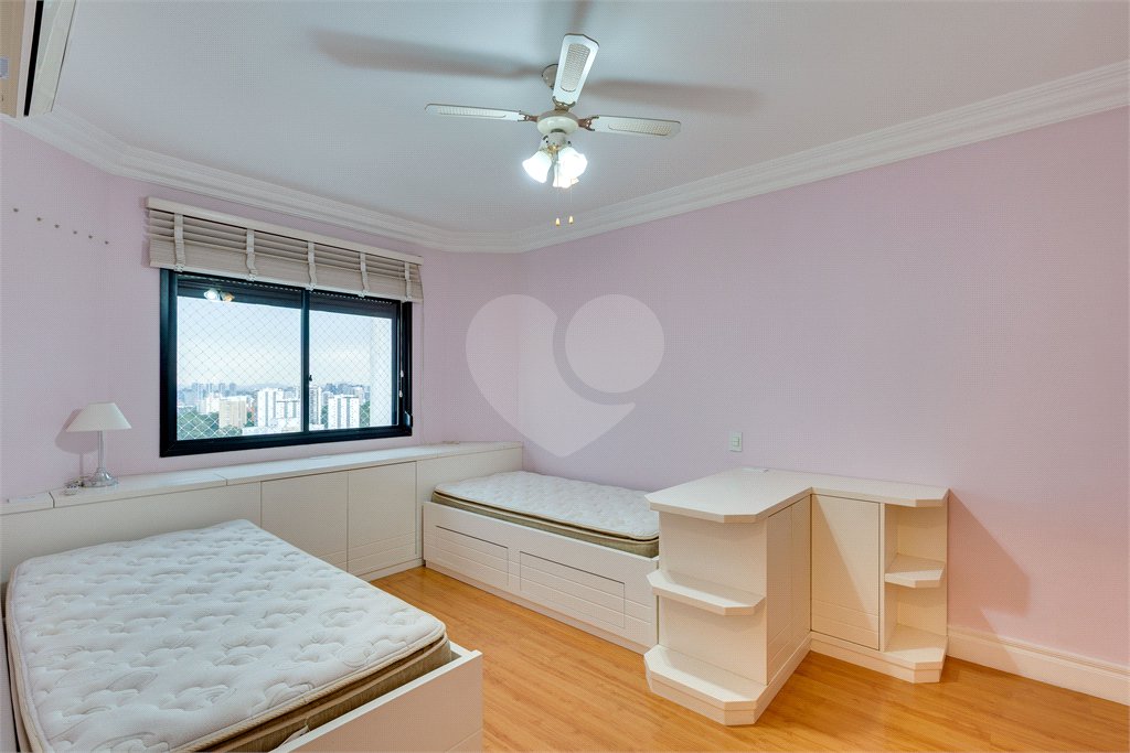 Apartamento à venda ou para alugar com 4 suítes em Alto da Boa Vista, São Paulo, SP
