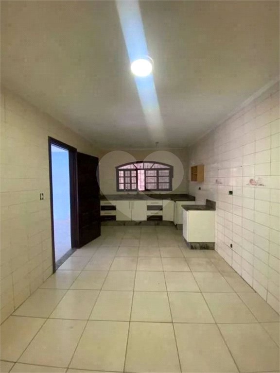 Sobrado à venda com 3 quartos, sendo 1 suíte, em Vila Matilde, São Paulo, SP