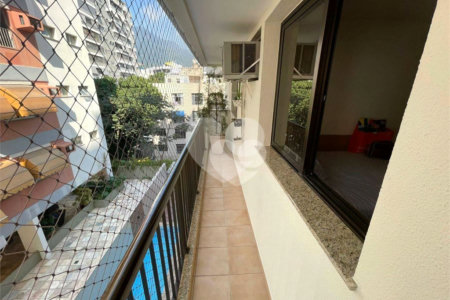 Apartamento à venda com 3 quartos, sendo 1 suíte,  em Tijuca, Rio de Janeiro, RJ