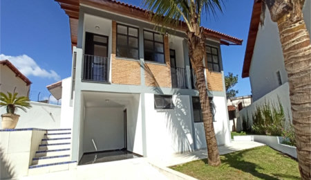 Sobrado para alugar com 3 quartos, sendo 1 suíte,  em Vila Oliveira, Mogi das Cruzes, SP