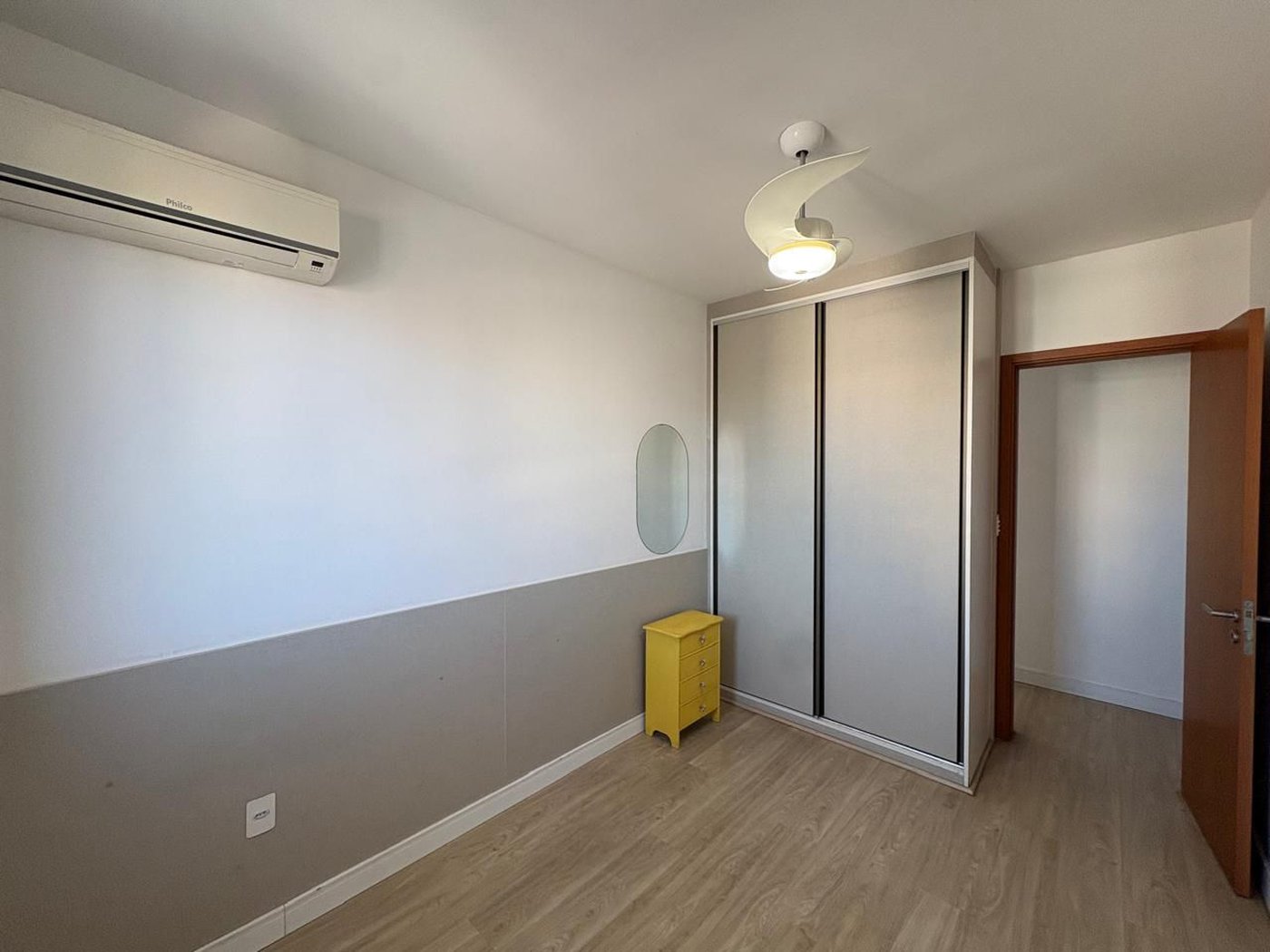 Apartamento com 2 dormitórios à venda, 65 m² por R$ 650.000,00 - Boqueirão - Santos/SP