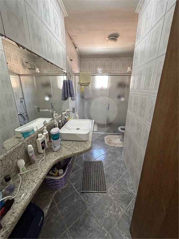 Sobrado à venda com 3 quartos em Tremembé, São Paulo, SP