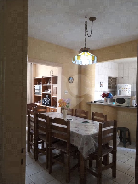 Casa à venda com 3 quartos no Centro, Serra Negra, SP