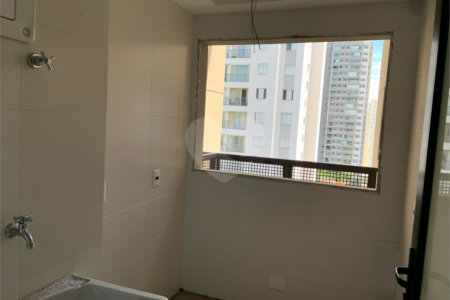 Apartamento à venda com 3 suítes em Bela Aliança, São Paulo, SP