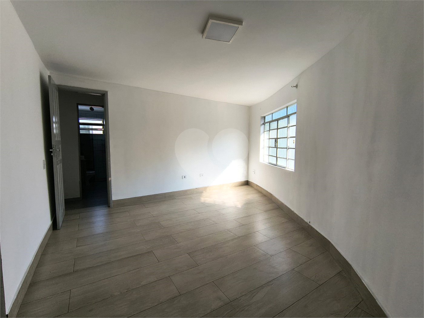 Casa à venda com 2 quartos em Jardim Pinheiros, São Paulo, SP