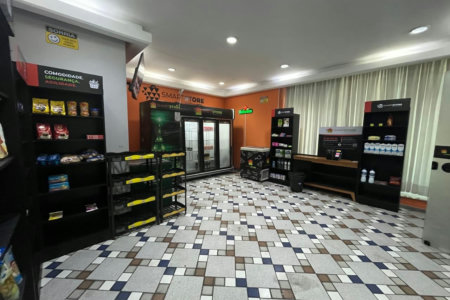 Oportunidade em Pitangueiras! Apartamento de 2 Dormitórios a Poucos Passos da Praia