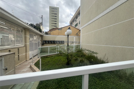 Casa à venda com 3 quartos, sendo 1 suíte,  no condomínio Capigaí, São Paulo - SP
