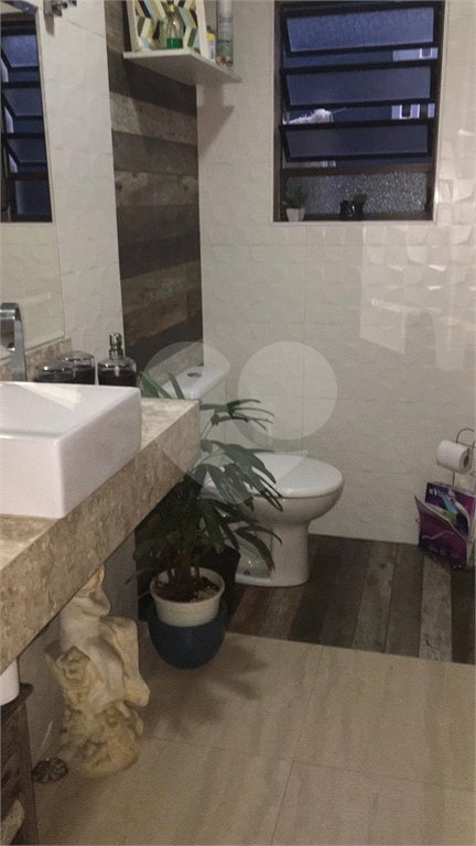 Sobrado à venda com 3 quartos, sendo 1 suíte, em Vila Guilherme, São Paulo, SP